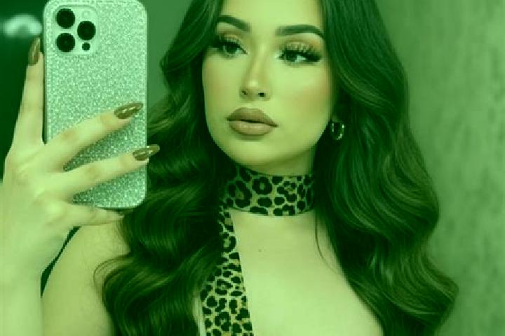 Scarlett, 20, a black dark-eyed caucasian companion based in San Vicente Tancuayalab. Offering 69, Massage, Tantra, Party Girl. Available for incall and outc...