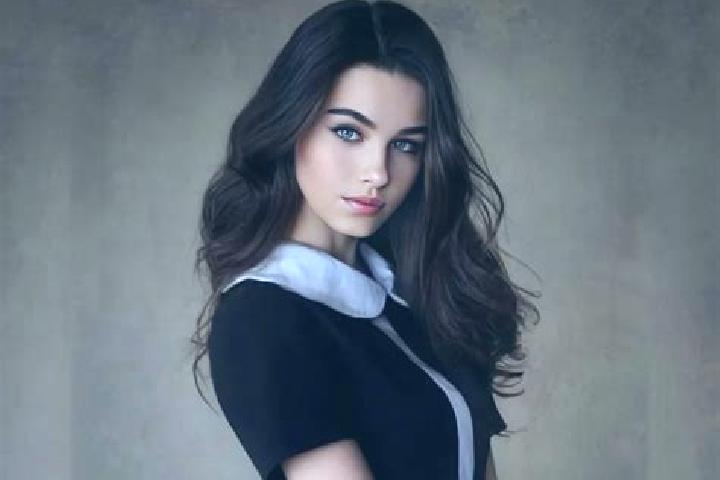 Scarlett, 20, a brunette amber-eyed slavic companion based in Kadom. Offering Travel Companion, Striptease, Duos. Available for incall and outcall, overnight...