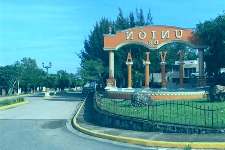 Scarlett, 20 — Escort in Union de Tula, Mexico