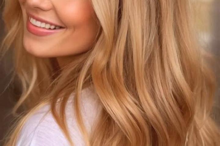 Scarlett, 21, a blonde hazel-eyed mixed companion based in Marksville. Offering Striptease, Massage, GFE, OWO. Available for incall and outcall, overnight bo...