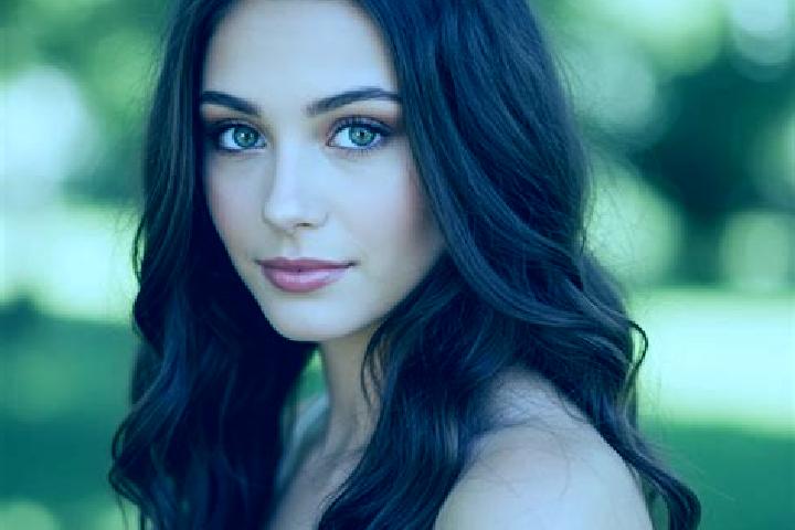 Scarlett, 21, a brunette hazel-eyed slavic companion based in Klobli. Offering Prostate Massage, Overnight, 69. Available for incall and outcall, overnight b...