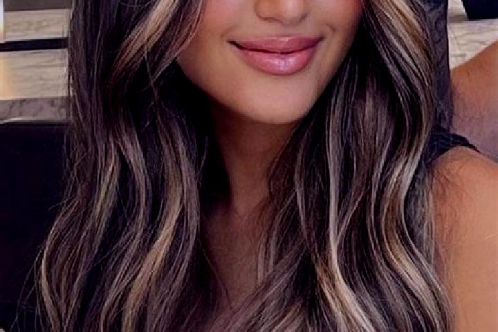 Scarlett, 21, a dark blonde brown-eyed caribbean companion based in Beachmere. Offering Couples, Striptease, Deep French Kissing, Girlfriend Experience, Tant...