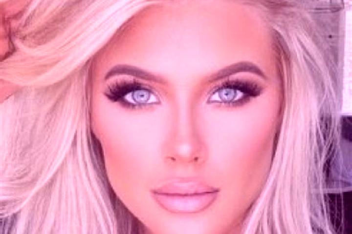 Scarlett, 21, a platinum blonde blue-eyed latina companion based in Laguna de Cameros. Offering Striptease, Domination, GFE, Deep French Kissing. Available f...