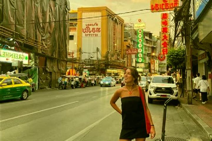 Scarlett, 21 — Escort in Ban Mo, Thailand