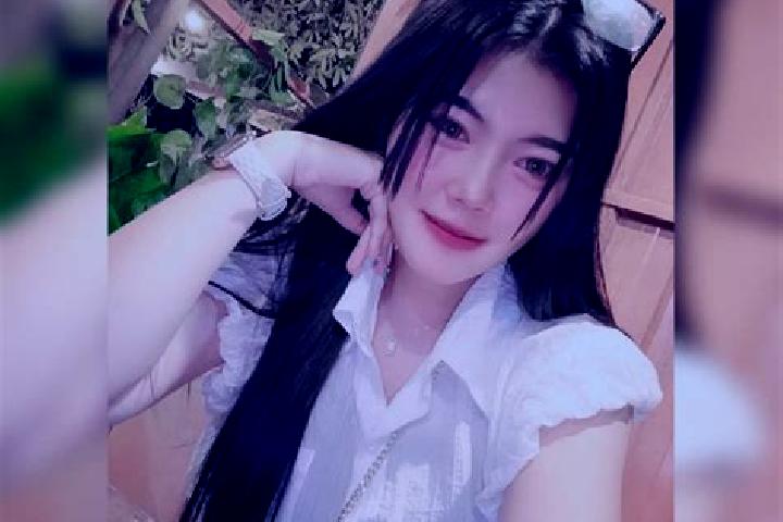 Scarlett, 21 — Escort in Kalidawir, Indonesia