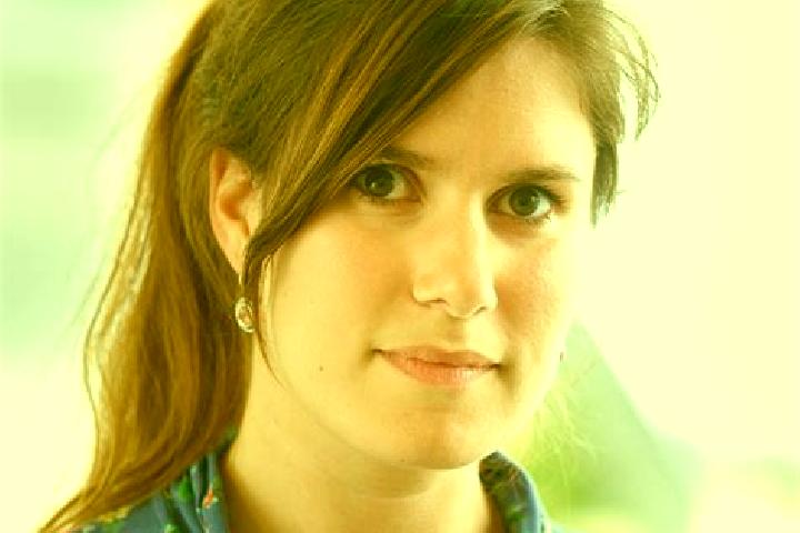 Scarlett, 21 — Escort in Oude Bildtzijl, Netherlands
