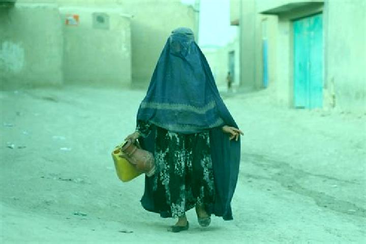 Scarlett, 21 — Escort in Qal ah-ye Shahi, Afghanistan
