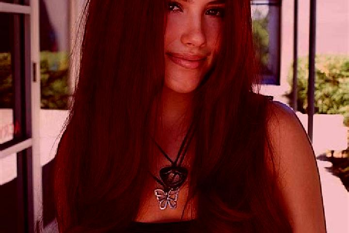 Scarlett, 22, a auburn dark-eyed slavic companion based in Corio. Offering Domination, Deep French Kissing. Available for incall and outcall, day and evening...