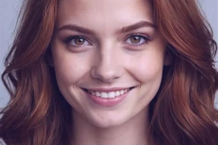 Scarlett, 22, a auburn hazel-eyed european companion based in Ivins. Offering A-Level, Overnight, BDSM. Available for incall and outcall, day and evening dates.
