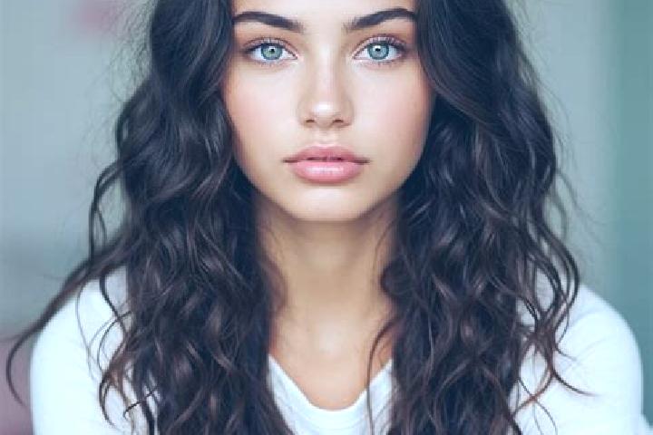 Scarlett, 22, a brunette grey-eyed mediterranean companion based in Caylus. Offering Roleplay, Prostate Massage, Massage, Fetish, BDSM. Available for incall ...