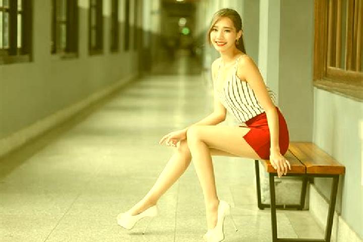 Scarlett, 22, a dark blonde dark-eyed asian companion based in Wangyang. Offering Prostate Massage, Domination, BDSM, Travel Companion. Available for incall ...