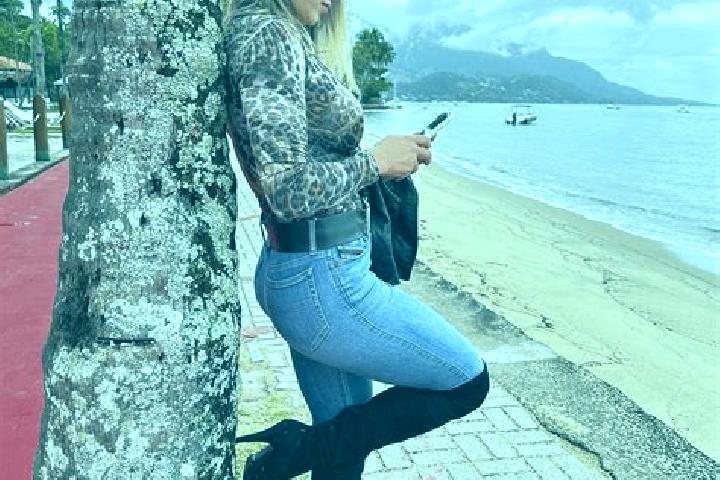 Scarlett, 22 — Escort in Campos Sales, Brazil