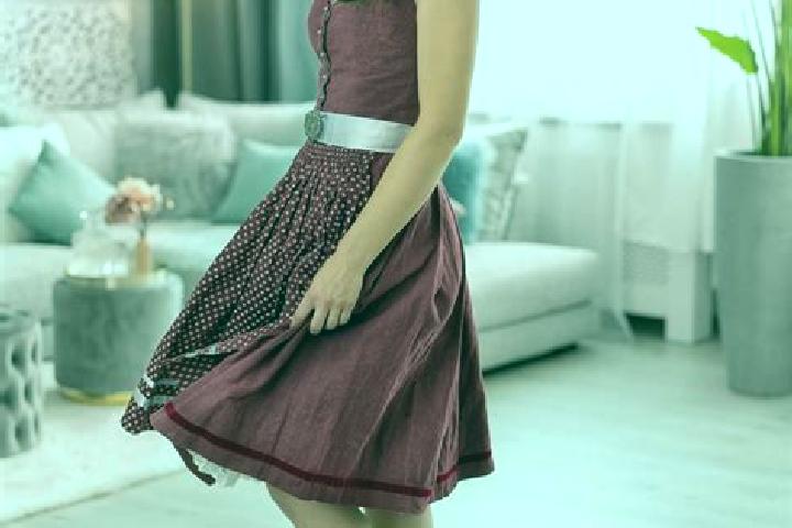 Scarlett, 22 — Escort in Cruet, France