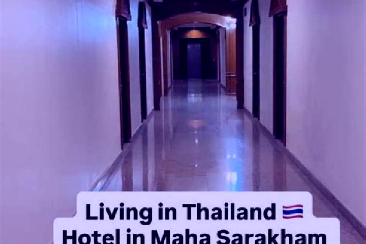 Scarlett, 22 — Escort in Maha Sarakham, Thailand