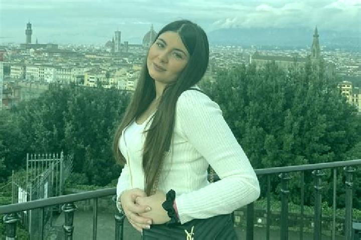 Scarlett, 22 — Escort in Squillace, Italy