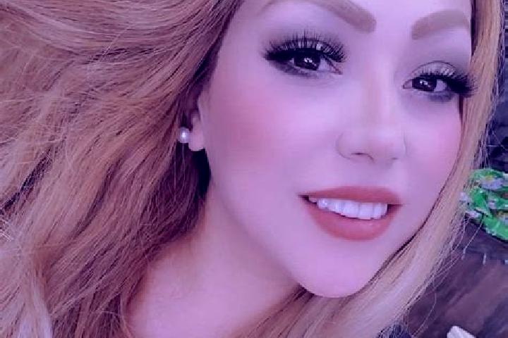 Scarlett, 22 — Escort in Terrenate, Mexico