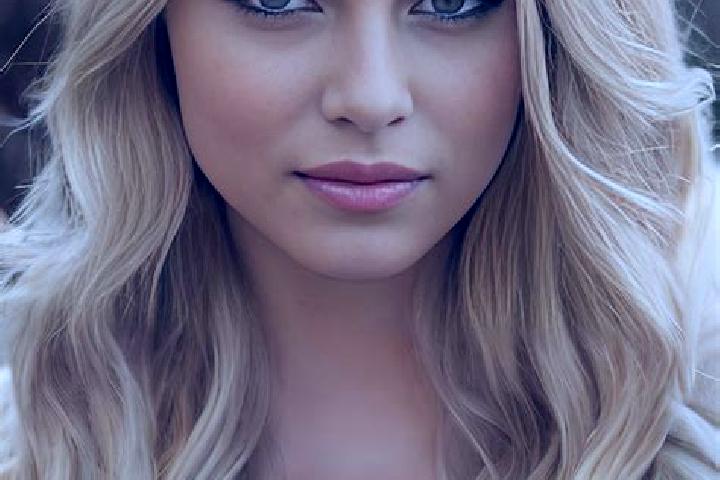 Scarlett, 23, a blonde amber-eyed latina companion based in Kamenskiy Khutor. Offering Overnight, Deep French Kissing, A-Level, Girlfriend Experience. Availa...
