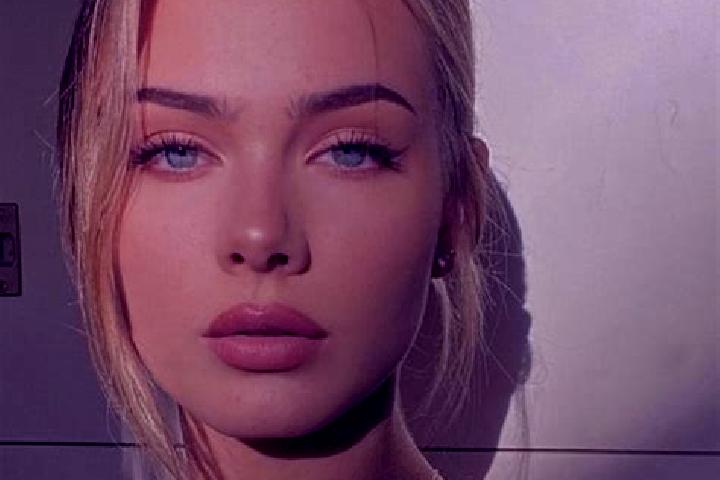 Scarlett, 23, a blonde hazel-eyed european companion based in Le Mont-sur-Lausanne. Offering 69, Girlfriend Experience, CIM, OWO. Available for incall and ou...