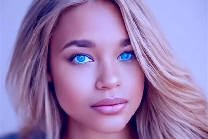 Scarlett, 23, a dark blonde blue-eyed latina companion based in Neuhaus. Offering OWO, GFE, Prostate Massage, Travel Companion. Available for incall and outc...