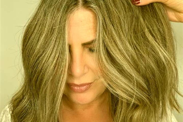 Scarlett, 23, a dark blonde grey-eyed indian companion based in Bayi awati. Offering Fetish, Erotic Massage, Dinner Date. Available for incall and outcall, o...