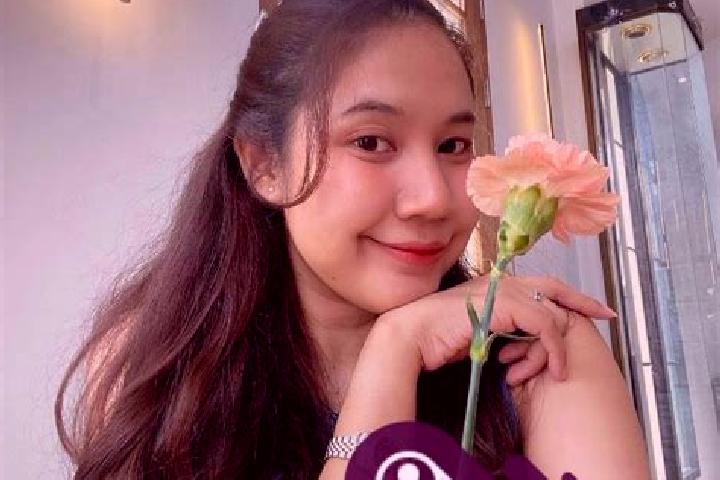 Scarlett, 23 — Escort in Baipu, China