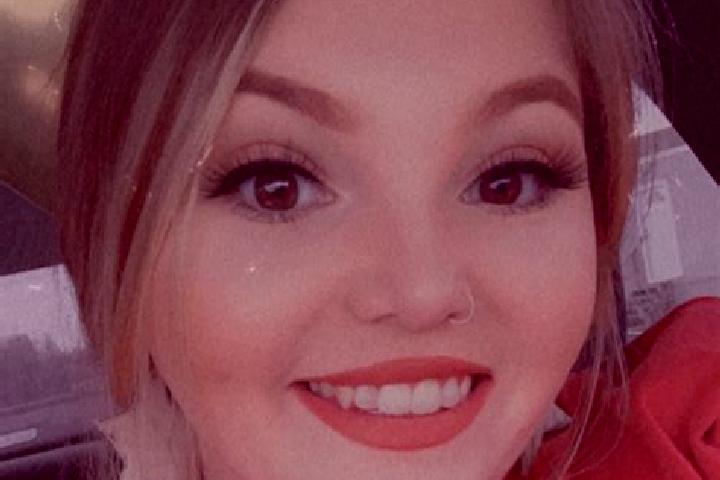 Scarlett, 23 — Escort in Checotah, United States