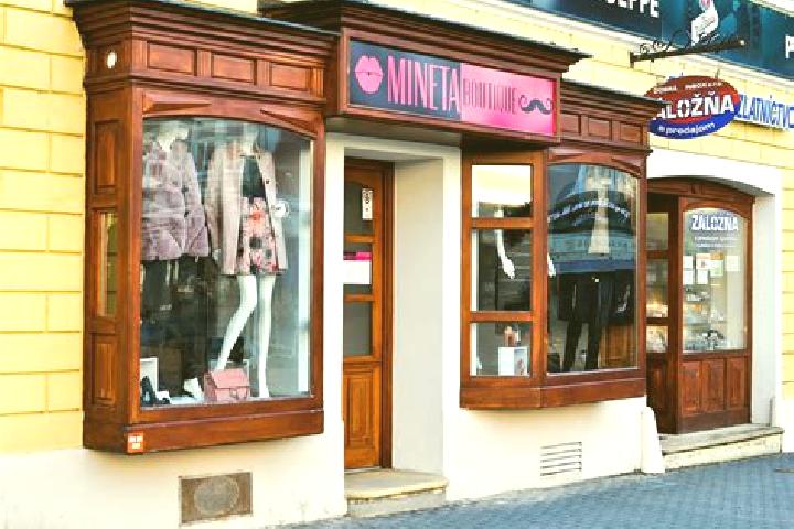Scarlett, 23 — Escort in Kovalov, Slovakia