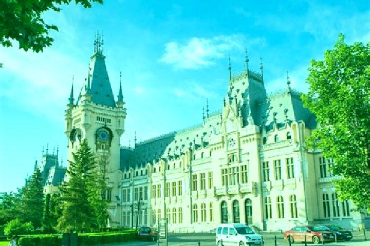 Scarlett, 23 — Escort in Varghis, Romania