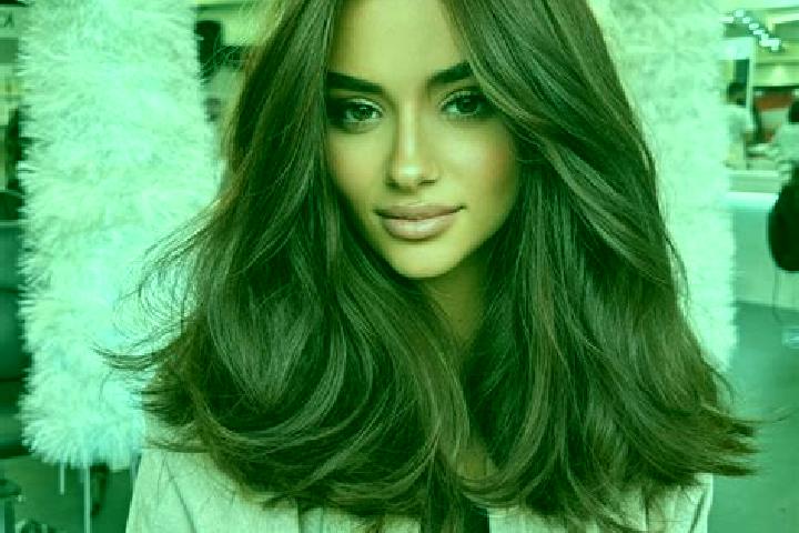Scarlett, 24, a auburn brown-eyed latina companion based in Spalene Porici. Offering Massage, 69. Available for incall and outcall, overnight bookings availa...