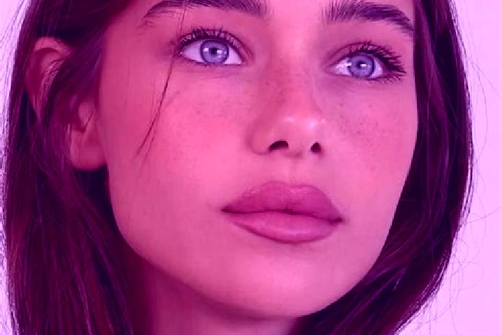 Scarlett, 24, a brunette brown-eyed mediterranean companion based in Macanet de la Selva. Offering Travel Companion, Striptease, Dinner Date. Available for i...