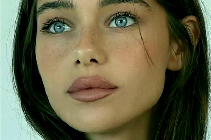 Scarlett, 24, a brunette grey-eyed middle eastern companion based in Vixtha de Madero. Offering Domination, CIM, Prostate Massage. Available for incall and o...