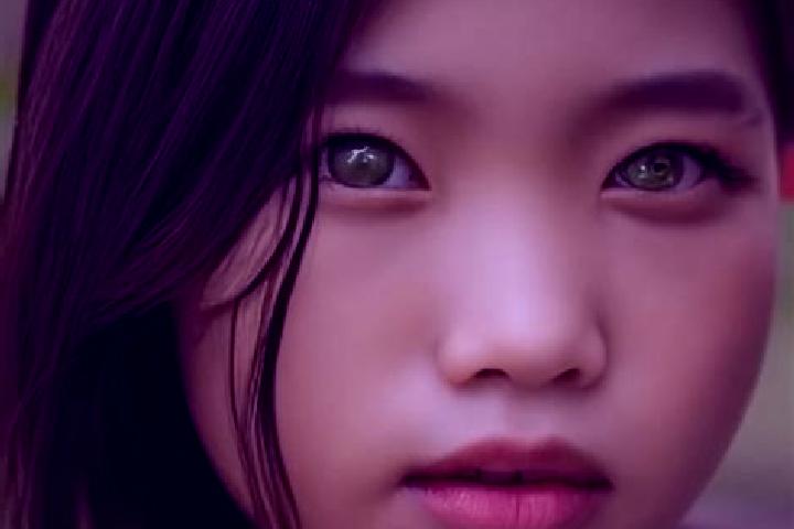 Scarlett, 24, a chestnut green-eyed asian companion based in Stara Zburivka. Offering Tantra, Overnight, Party Girl. Available for incall and outcall, overni...