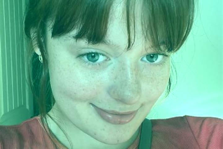 Scarlett, 24, a red brown-eyed latina companion based in Brodetske. Offering Erotic Massage, GFE, BDSM, Domination. Available for incall and outcall, overnig...