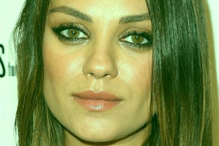 Scarlett, 24, a red hazel-eyed indian companion based in Duli. Offering Travel Companion, Tantra, GFE, Deep French Kissing, A-Level. Available for incall and...