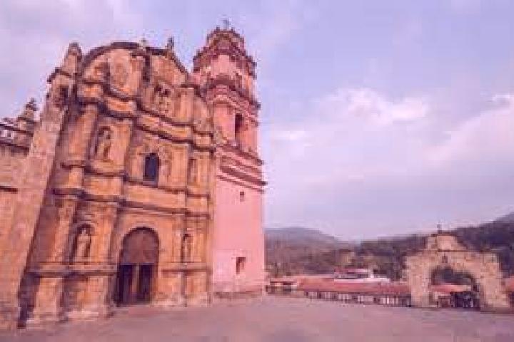 Scarlett, 24 — Escort in Angahuan, Mexico