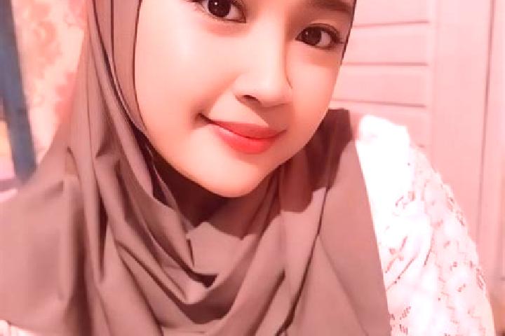 Scarlett, 24 — Escort in Anin, Indonesia