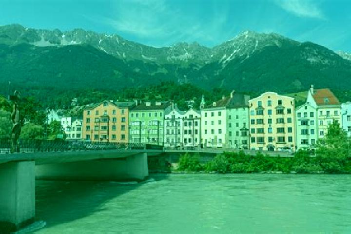 Scarlett, 24 — Escort in Oberstrass, Austria