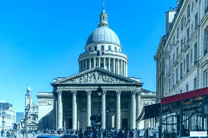 Scarlett, 24 — Escort in Paris 05 Pantheon, France