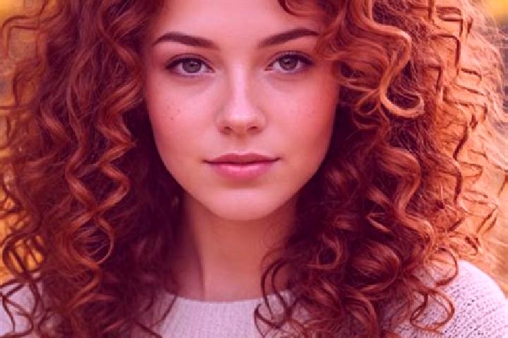 Scarlett, 25, a auburn brown-eyed slavic companion based in Fiecht. Offering Dinner Date, OWO, Roleplay, Deep French Kissing. Available for incall and outcal...