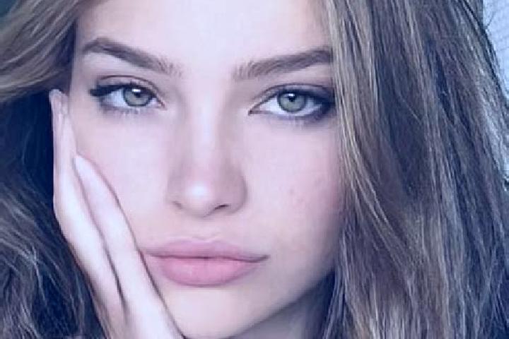 Scarlett, 25, a blonde hazel-eyed caribbean companion based in Inseno. Offering 69, Deep French Kissing, Erotic Massage. Available for incall and outcall, ov...