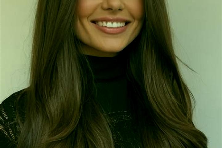 Scarlett, 25, a brunette dark-eyed caribbean companion based in Mainleus. Offering Duos, GFE, Travel Companion, Couples. Available for incall and outcall, da...
