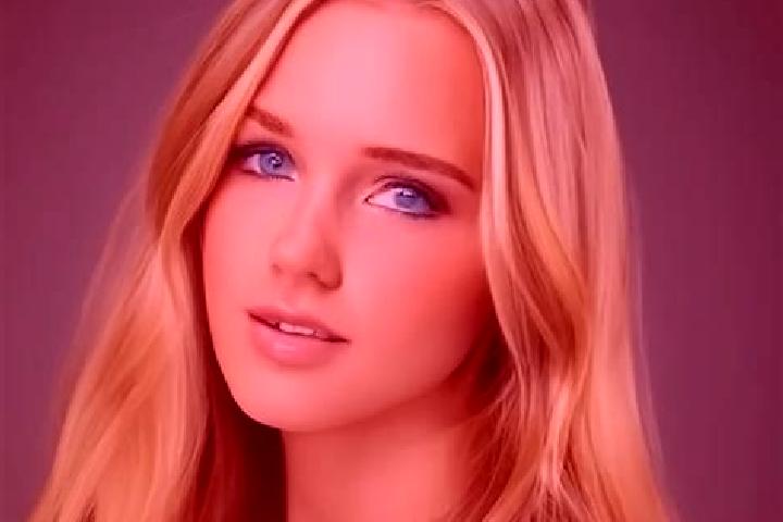 Scarlett, 25, a chestnut blue-eyed slavic companion based in Qayroqqum. Offering Travel Companion, Duos, Girlfriend Experience. Available for incall and outc...