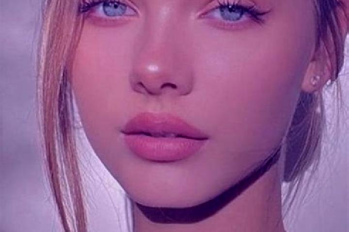Scarlett, 25, a dark blonde blue-eyed asian companion based in Zavisice. Offering Massage, Duos, Erotic Massage, Tantra. Available for incall and outcall, da...