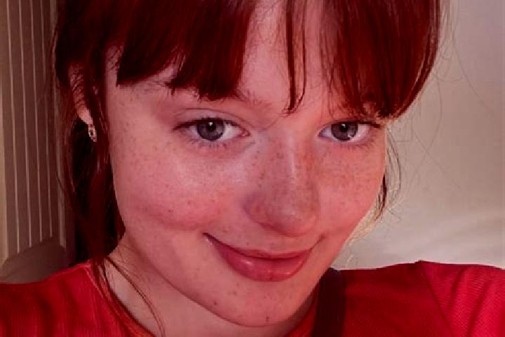 Scarlett, 25, a red green-eyed caribbean companion based in Parcieux. Offering GFE, Duos, Couples, Prostate Massage. Available for incall and outcall, overni...