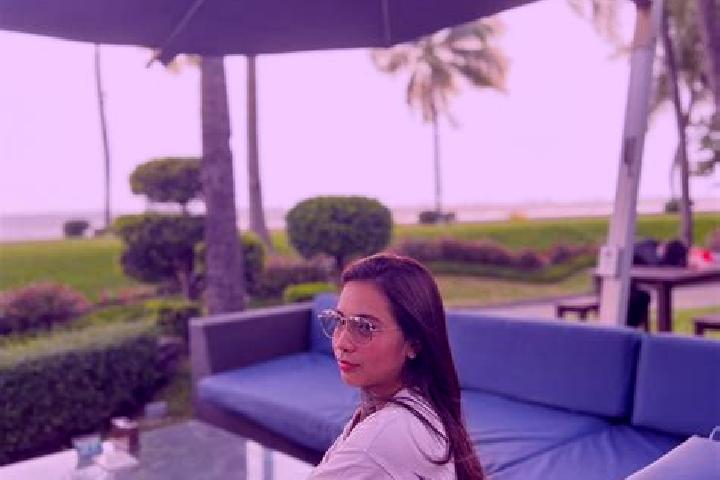 Scarlett, 25 — Escort in Basalan, Turkey