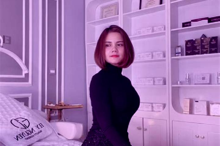 Scarlett, 25 — Escort in Cam Thuy, Vietnam