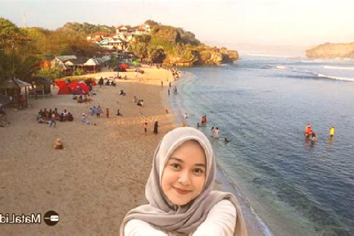 Scarlett, 25 — Escort in Putat Kidul, Indonesia