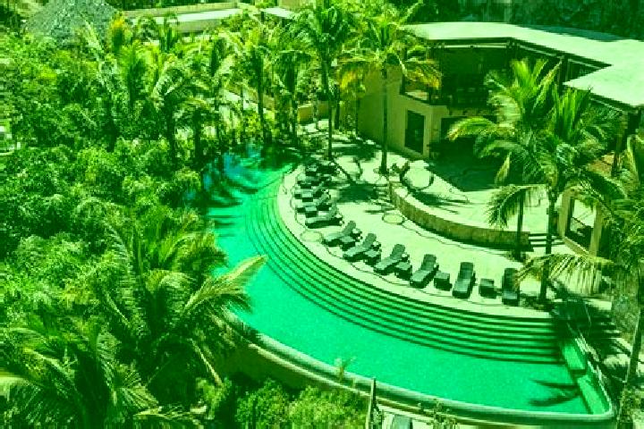 Scarlett, 26, a auburn hazel-eyed ebony companion based in Cruz de Huanacaxtle. Offering Prostate Massage, A-Level, Couples. Available for incall and outcall...