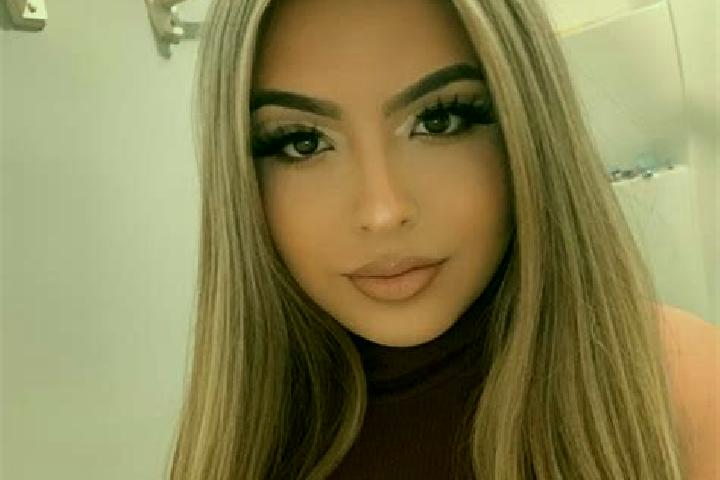 Scarlett, 26, a blonde brown-eyed latina companion based in Leisure City. Offering 69, Dinner Date, Tantra, Fetish, Massage. Available for incall and outcall...