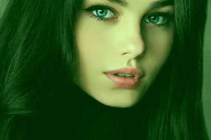 Scarlett, 26, a brunette blue-eyed middle eastern companion based in Soluno-Dmitriyevskoye. Offering 69, Girlfriend Experience, BDSM, Dinner Date, Domination...